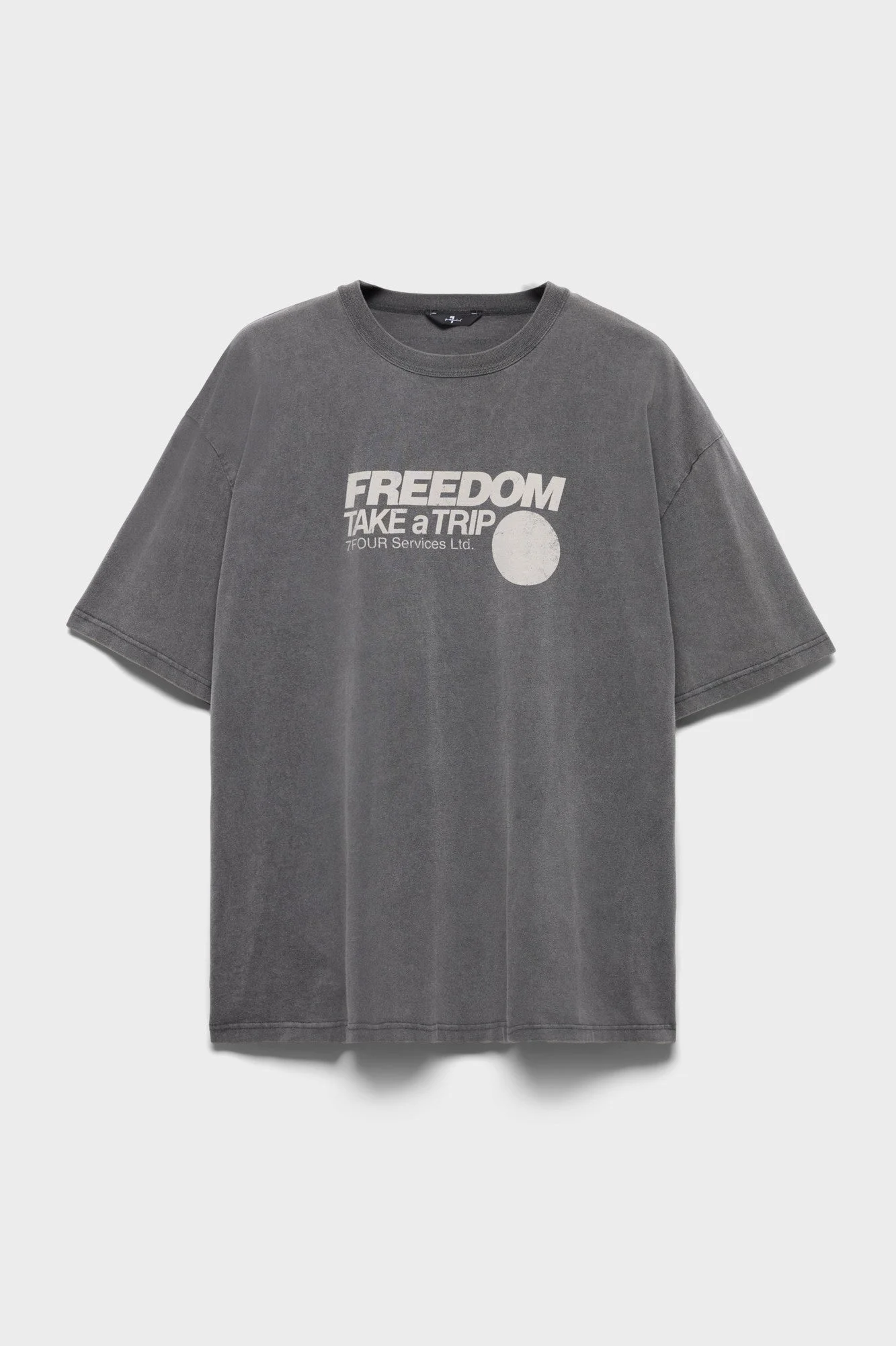 SHORT SLEEVE GRAPHIC TEE - 1