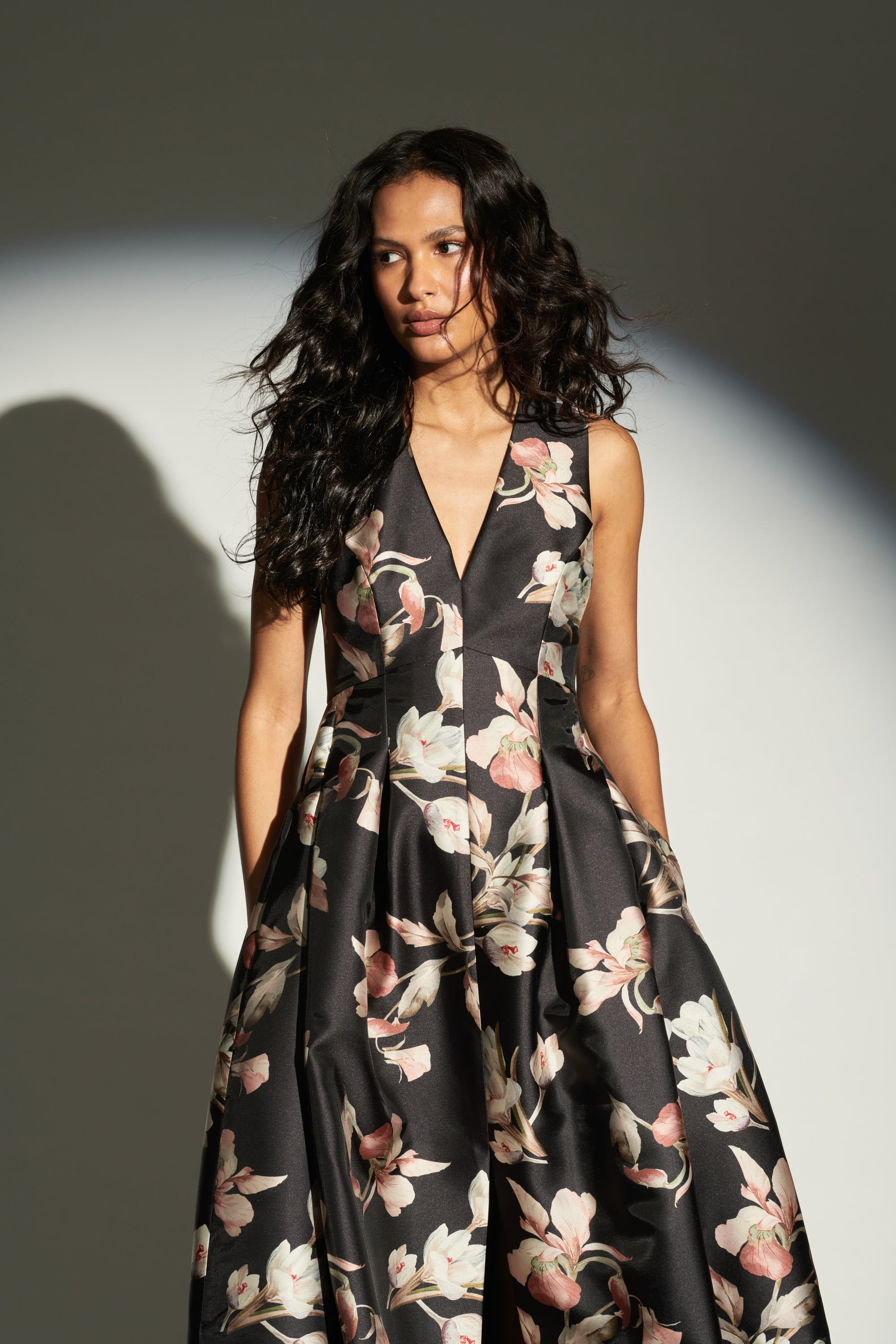 Brooke Gown - Black Venetia Petal - 4