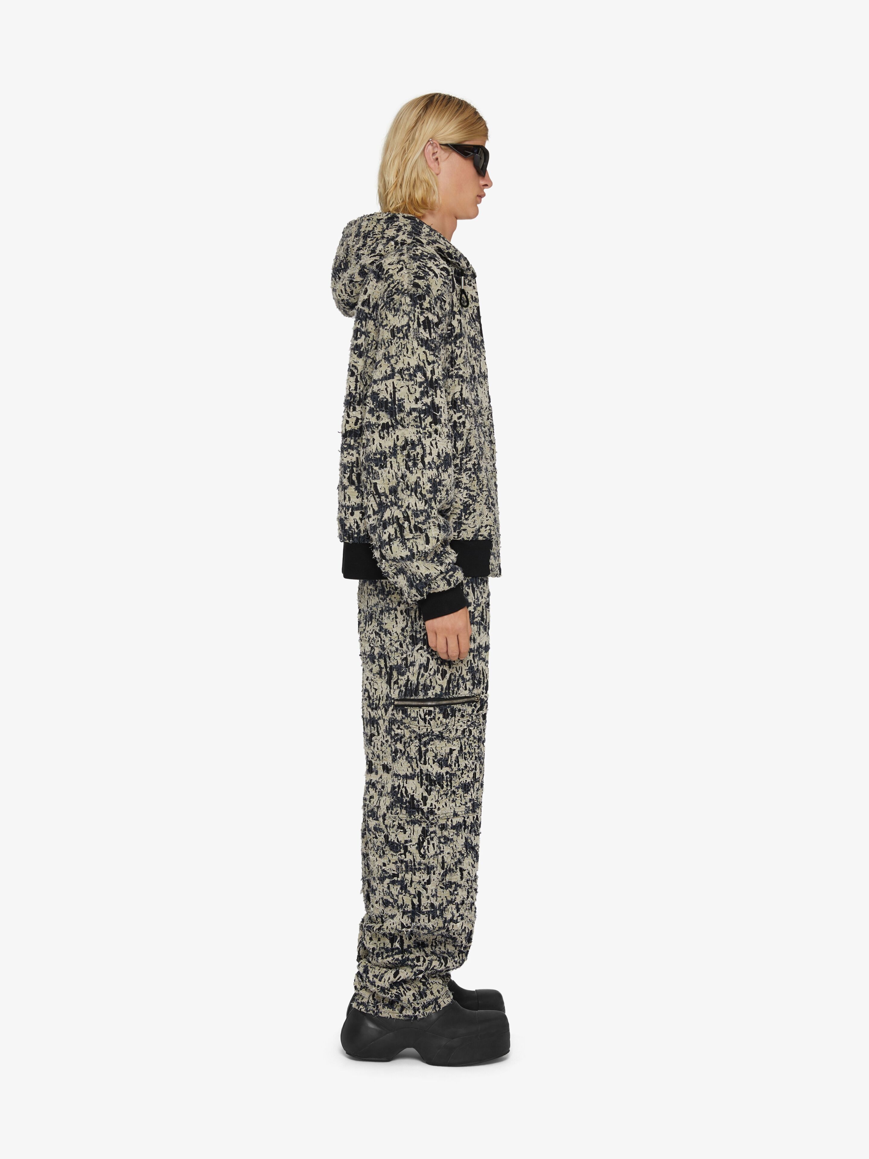 CAMOUFLAGE BOMBER JACKET IN COTTON WITH DESTROYED EFFECT - 3