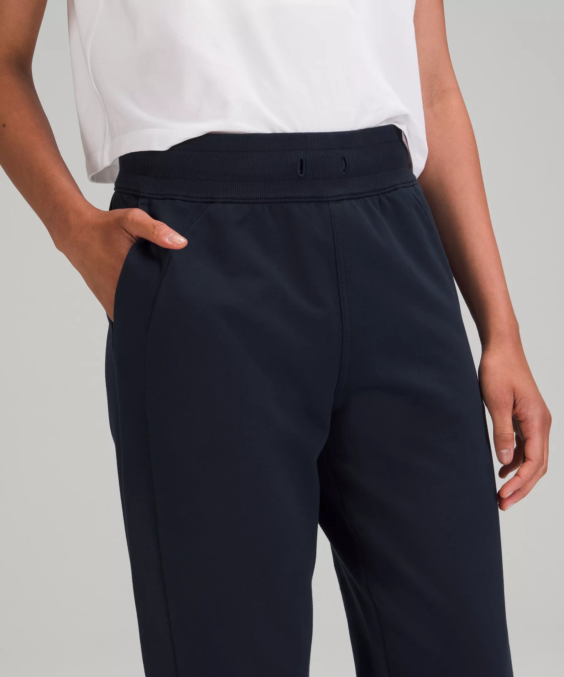 Scuba High-Rise French Terry Jogger - 4
