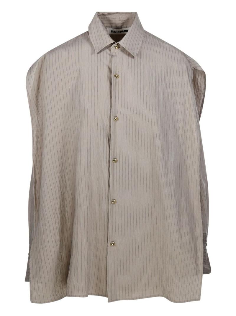 cape-attached shirt 1