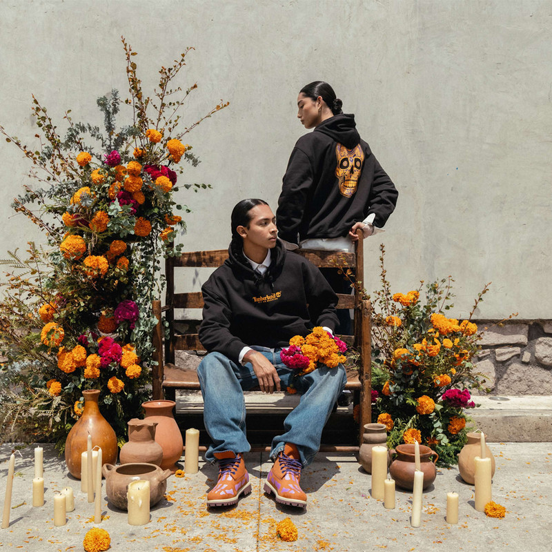 Día de Muertos Graphic Hoodie 16