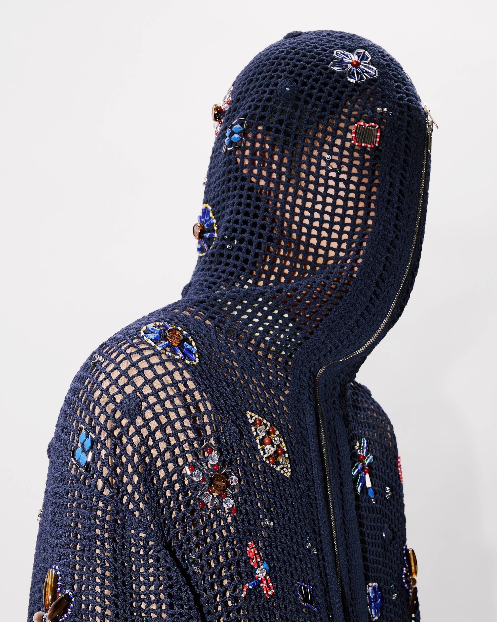 Oversized embroidered zip-up knitted hooded sweatshirt in cotton mesh - 11