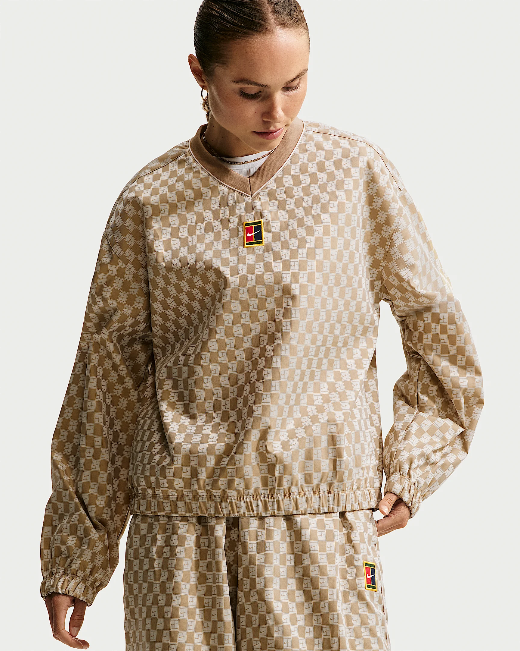 NikeCourt Court Collection Women's Oversized Long-Sleeve Tennis Top - 1