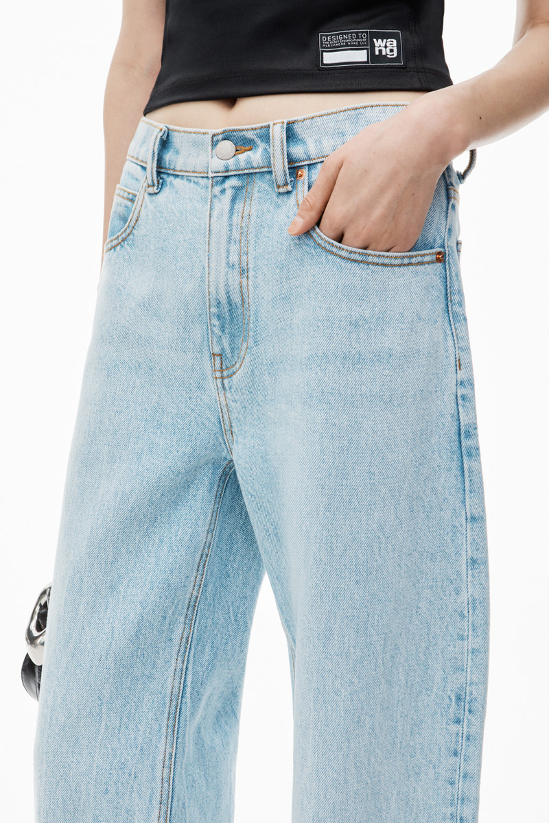 Zipped Back Slit Wide-Leg Jeans 3