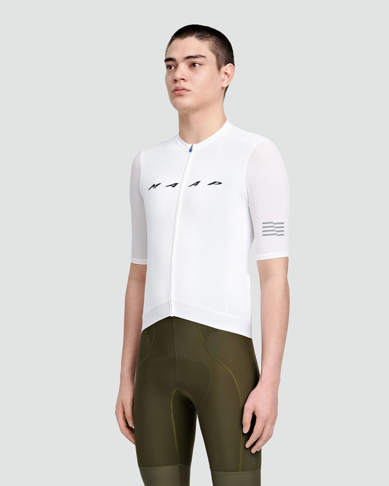 MAAP Evade Pro Base Jersey outlook