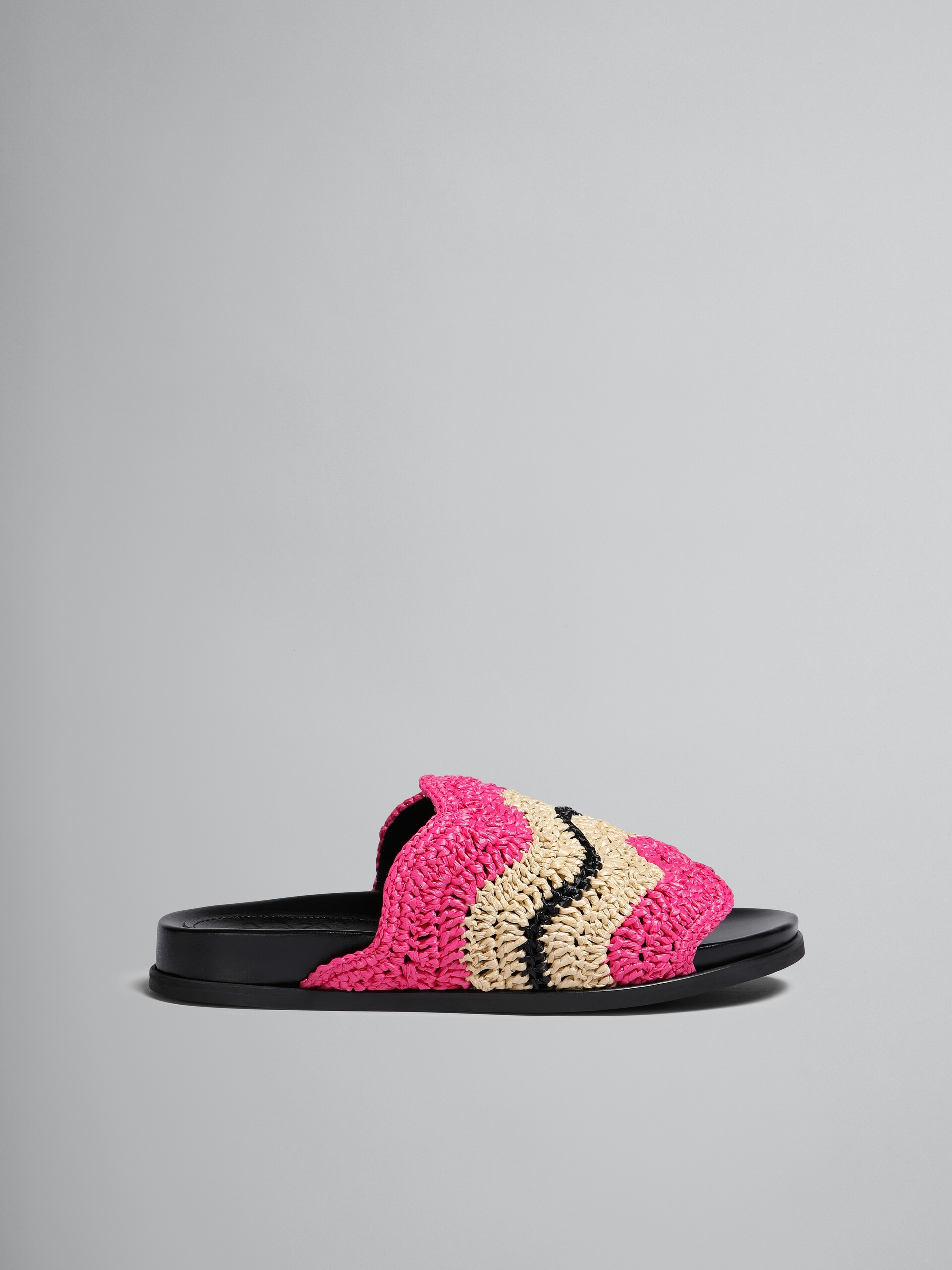 MARNI X NO VACANCY INN - FUCHSIA CROCHET RAFFIA SLIDE - 1