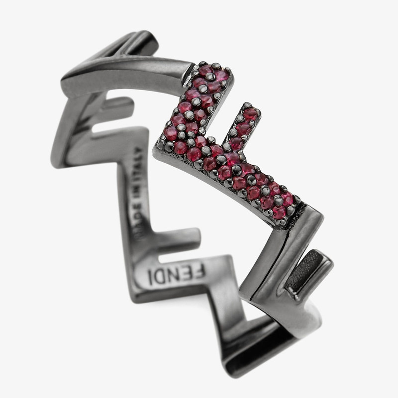 FENDI Fendi Five Ring outlook