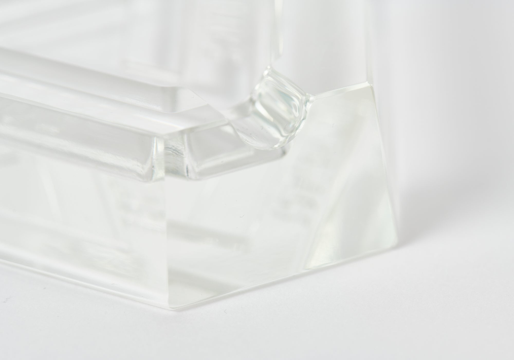 TRI-FERG GLASS ASHTRAY CLEAR - 5