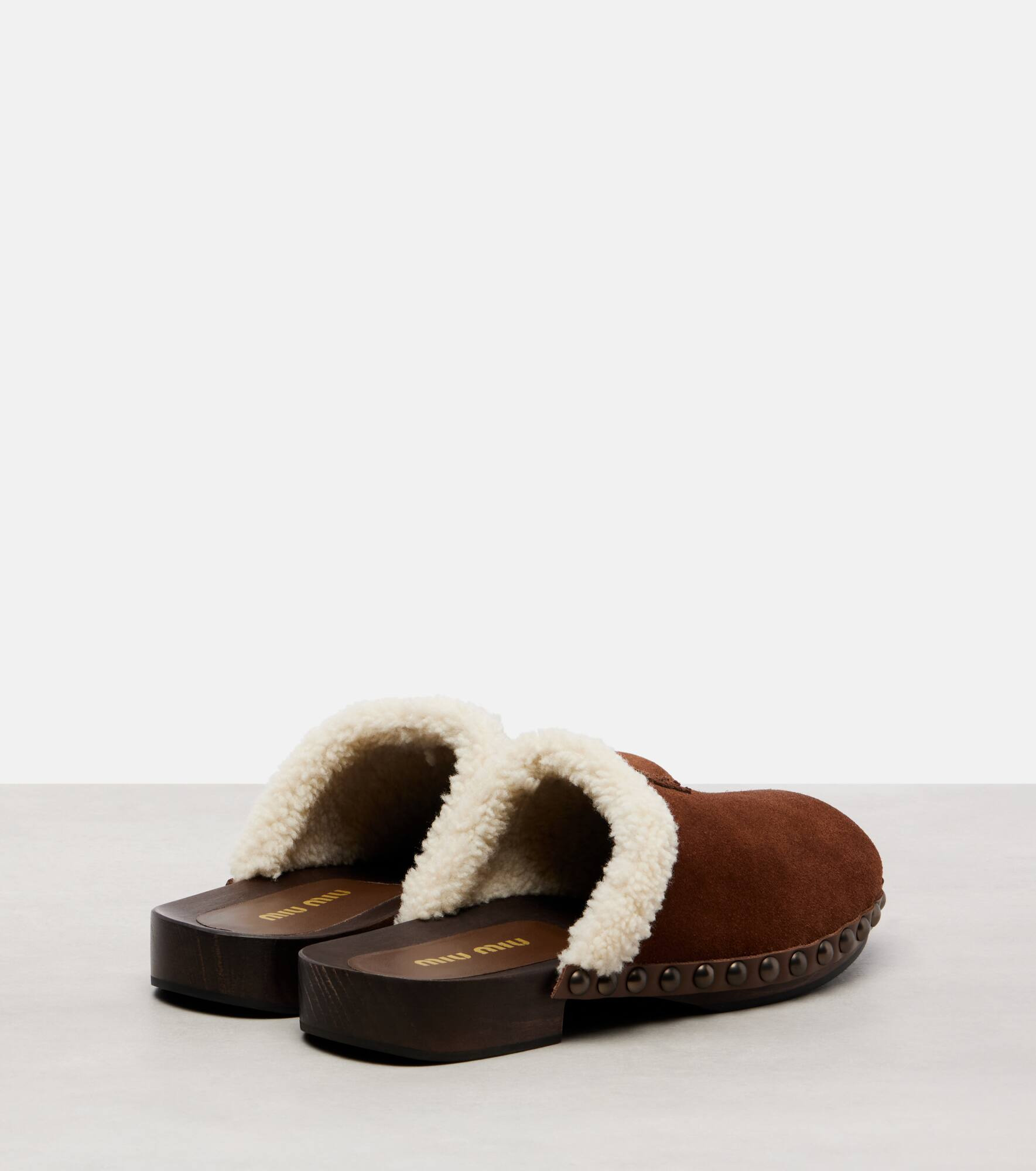 Shearling-lined suede clogs - 2
