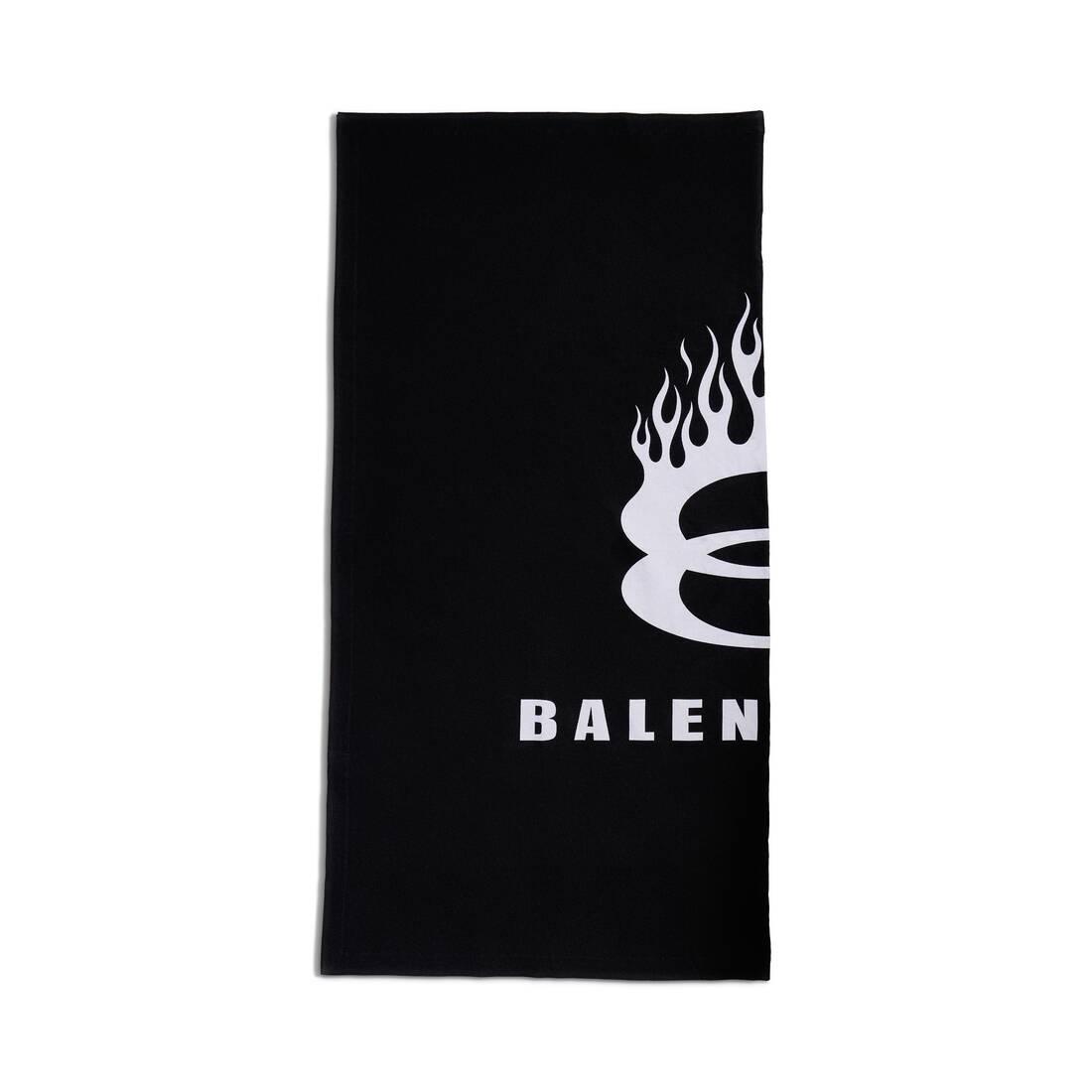 Beach Blanket in Black/white - 2