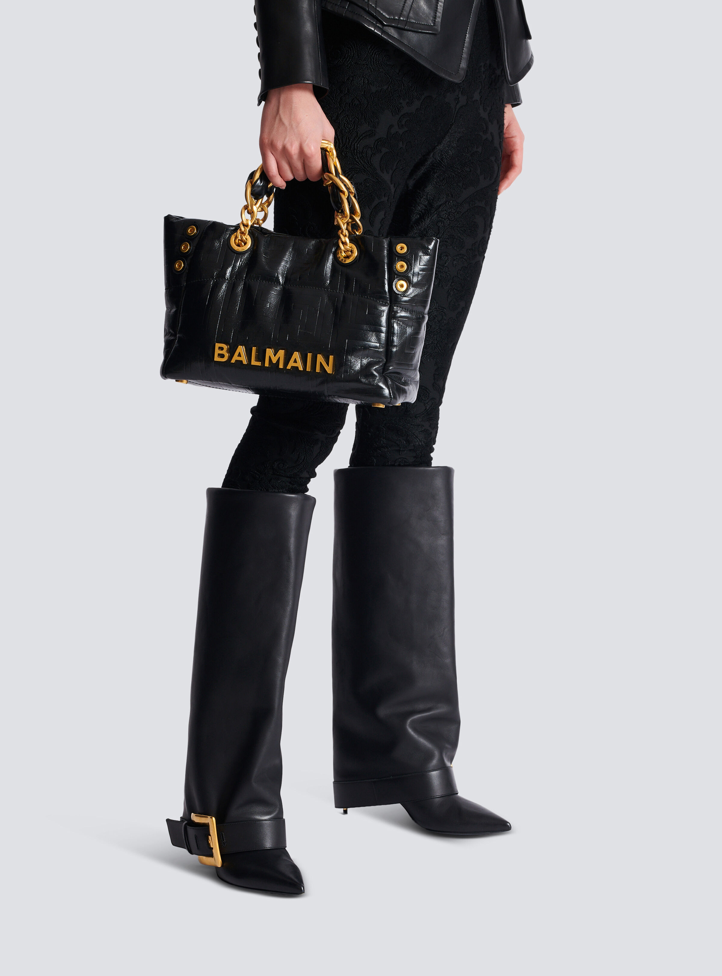 Small 1945 Soft tote bag in crackled calfskin - 9