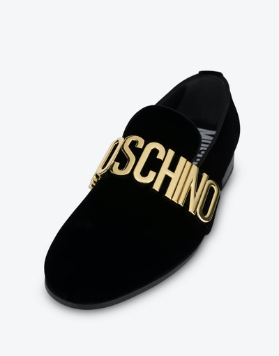 Moschino MAXI LETTERING VELVET LOAFERS outlook