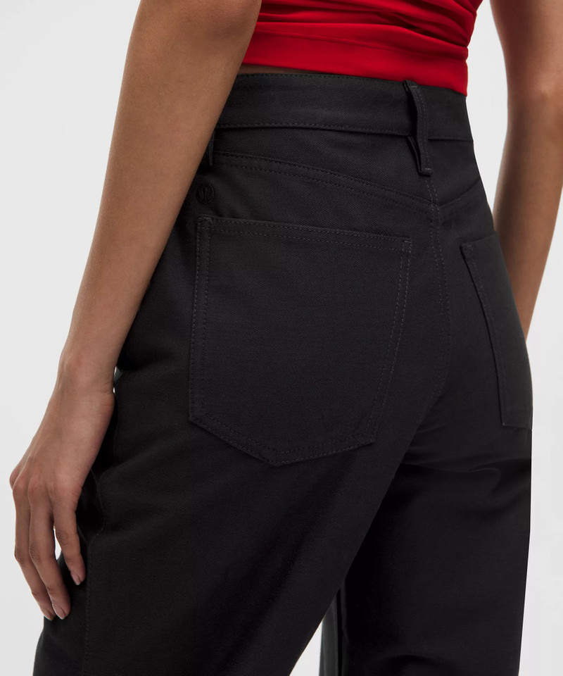 EasyFive High-Rise Subtle-Flare Pant *Short 6