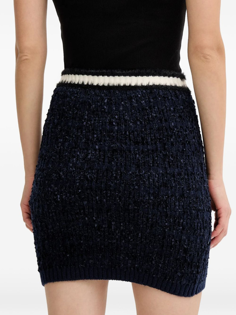 button-detail mini skirt 3