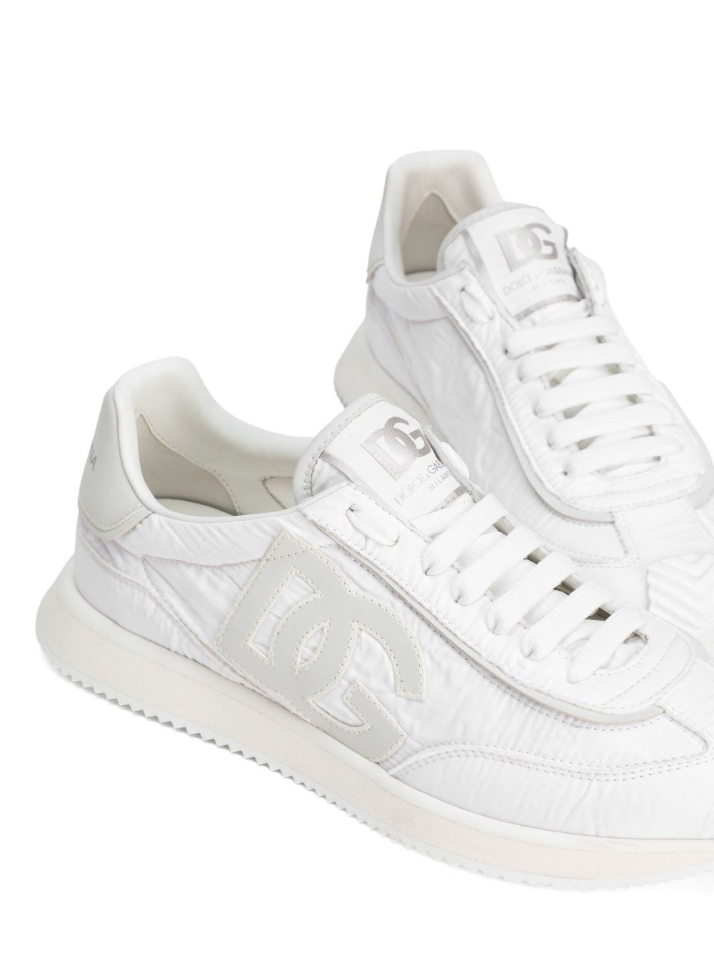 logo-patch panelled sneakers - 4
