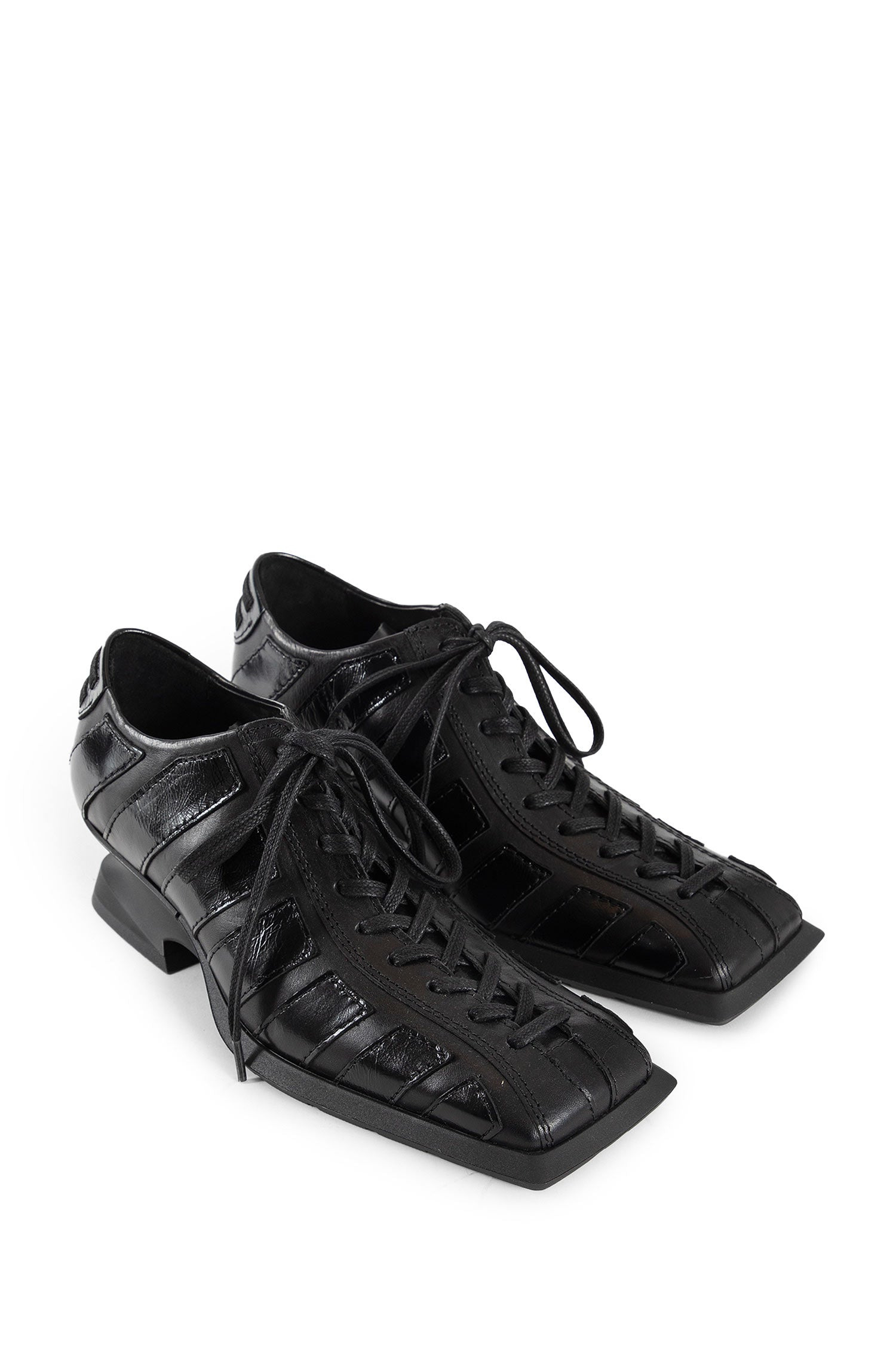 Goldie Wedge Brougues - 6