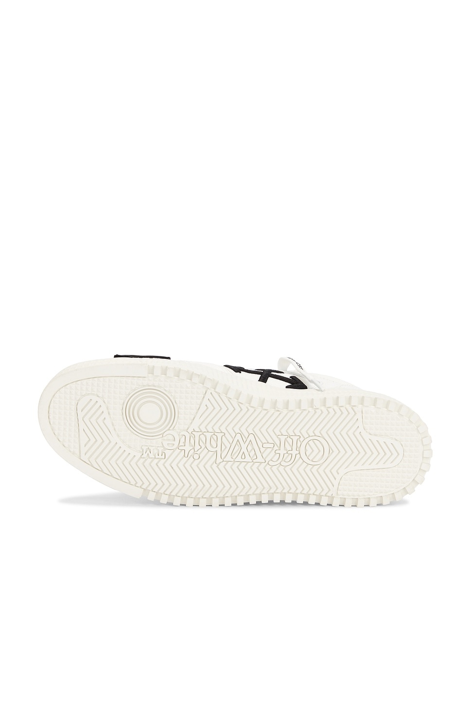 Low Top 3.0 Off Court Sneaker - 6