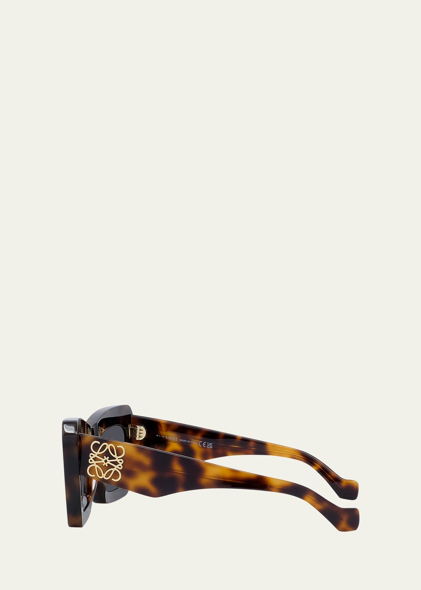 Cat Eye Sunglasses W/ Anagram - 3