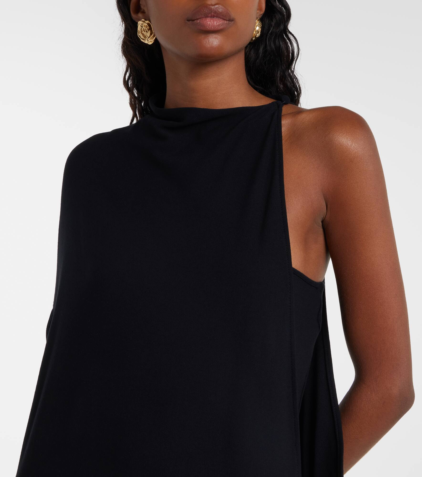 Caped asymmetric gown - 4