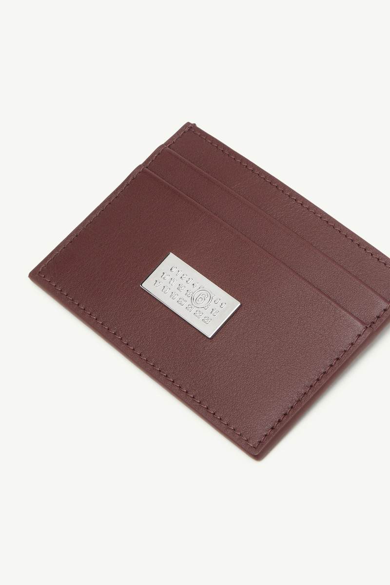 Numeric cardholder 4