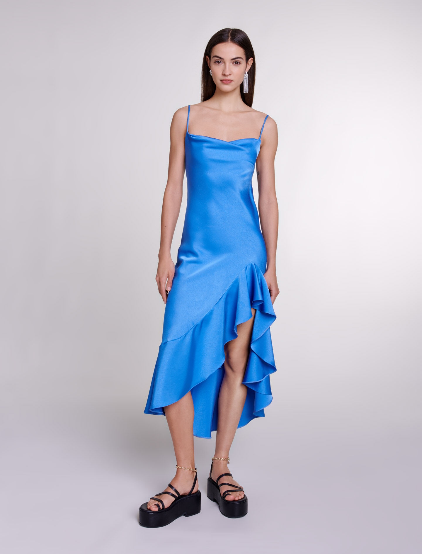 Asymmetric satin-effect maxi dress - 2