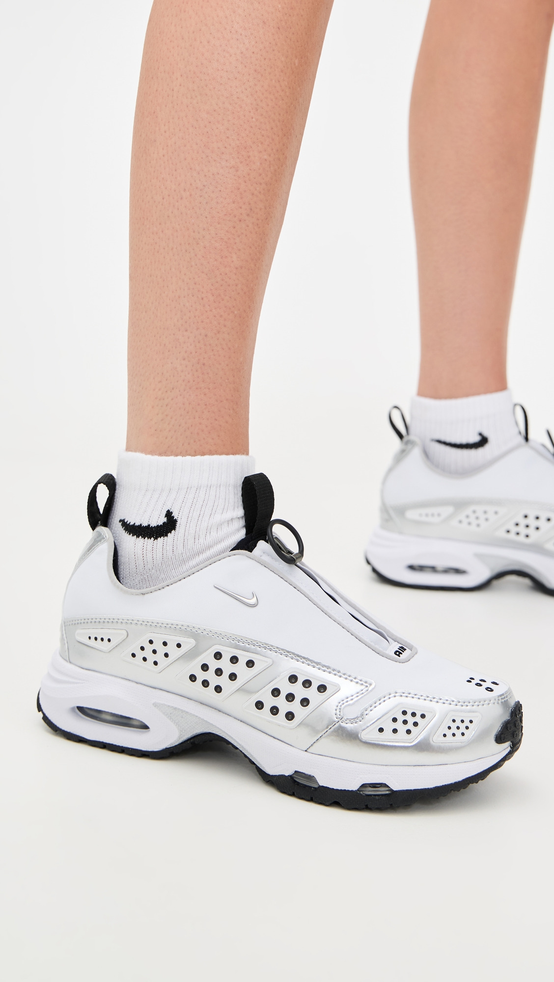 Nike Air Max SNDR Sneakers - 2