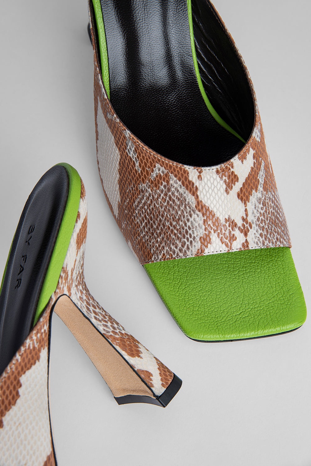 Zaya Almond Snake Print Leather - 3