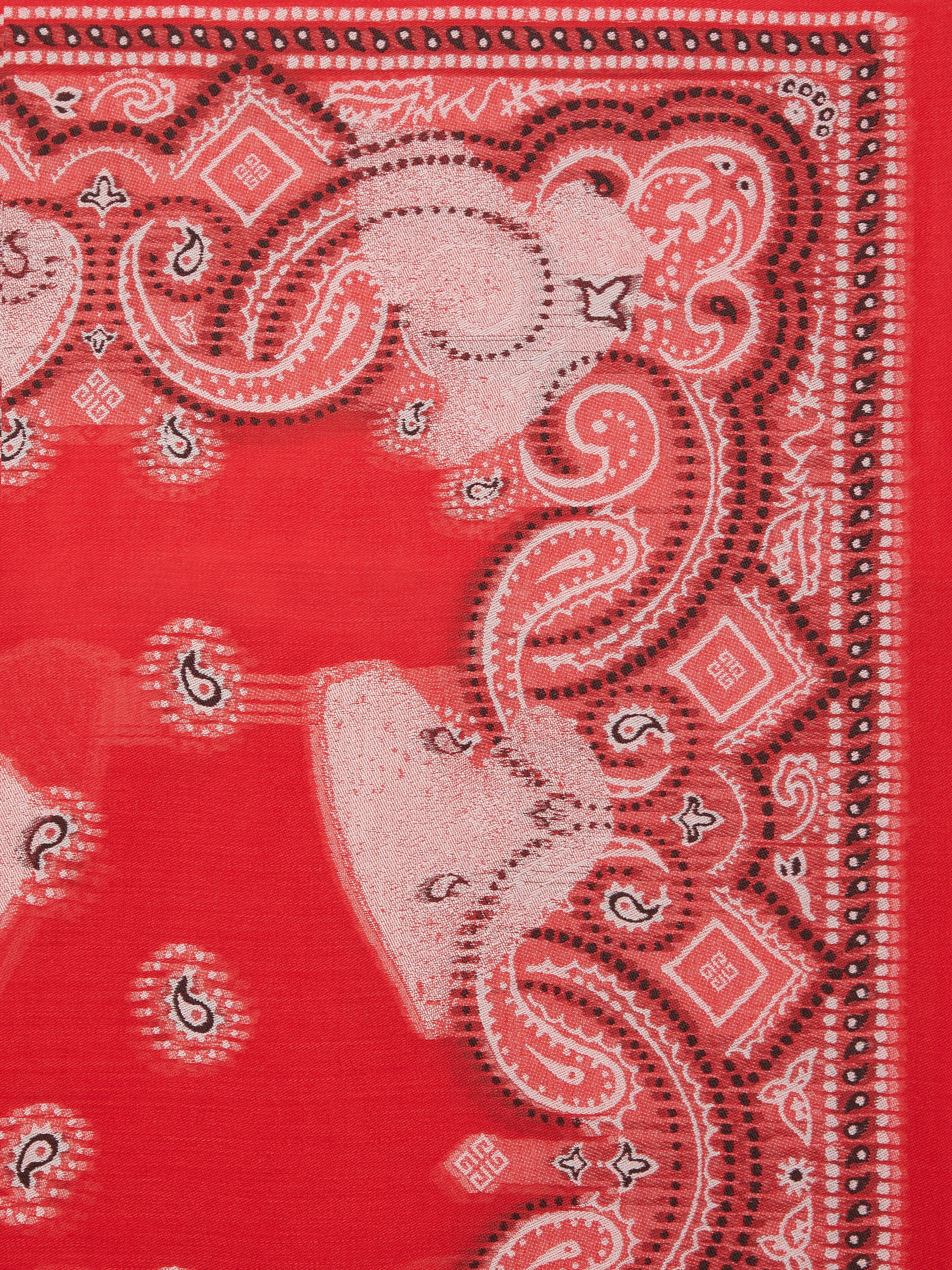 LARGE SCARF IN COTTON WITH STENCIL EFFECT HEART PRINT - 2