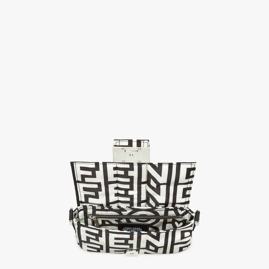 Baguette cell phone mini-pouch. Part of the Fendi by Marc Jacobs limited edition, this style is made - 4