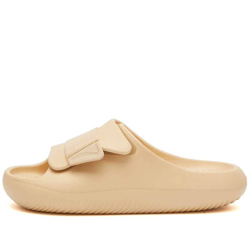 crocs Crocs Mellow Luxe Recovery Slide outlook