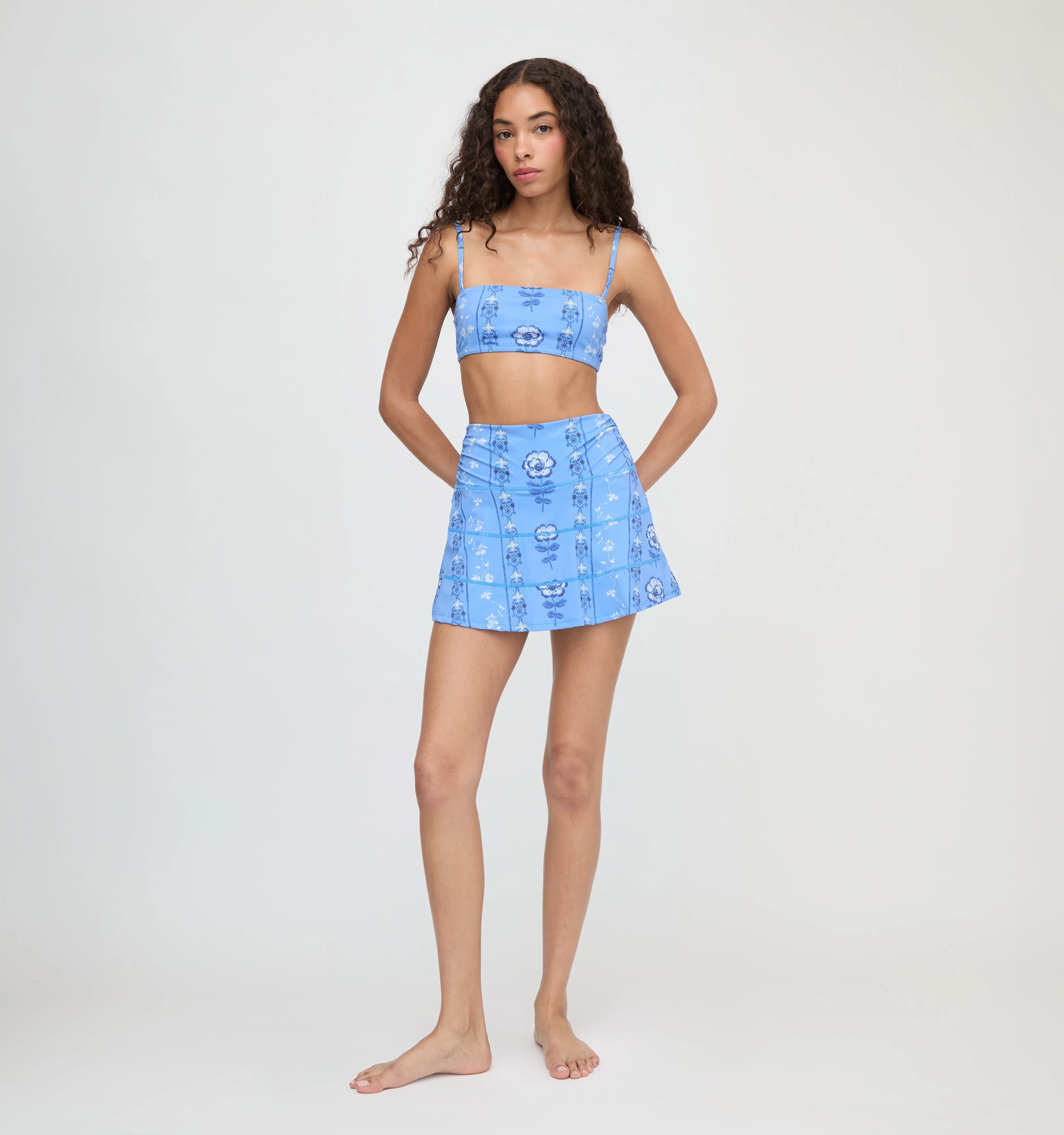 The Riley Pool Skirt - Blue Arcadia Border - 1
