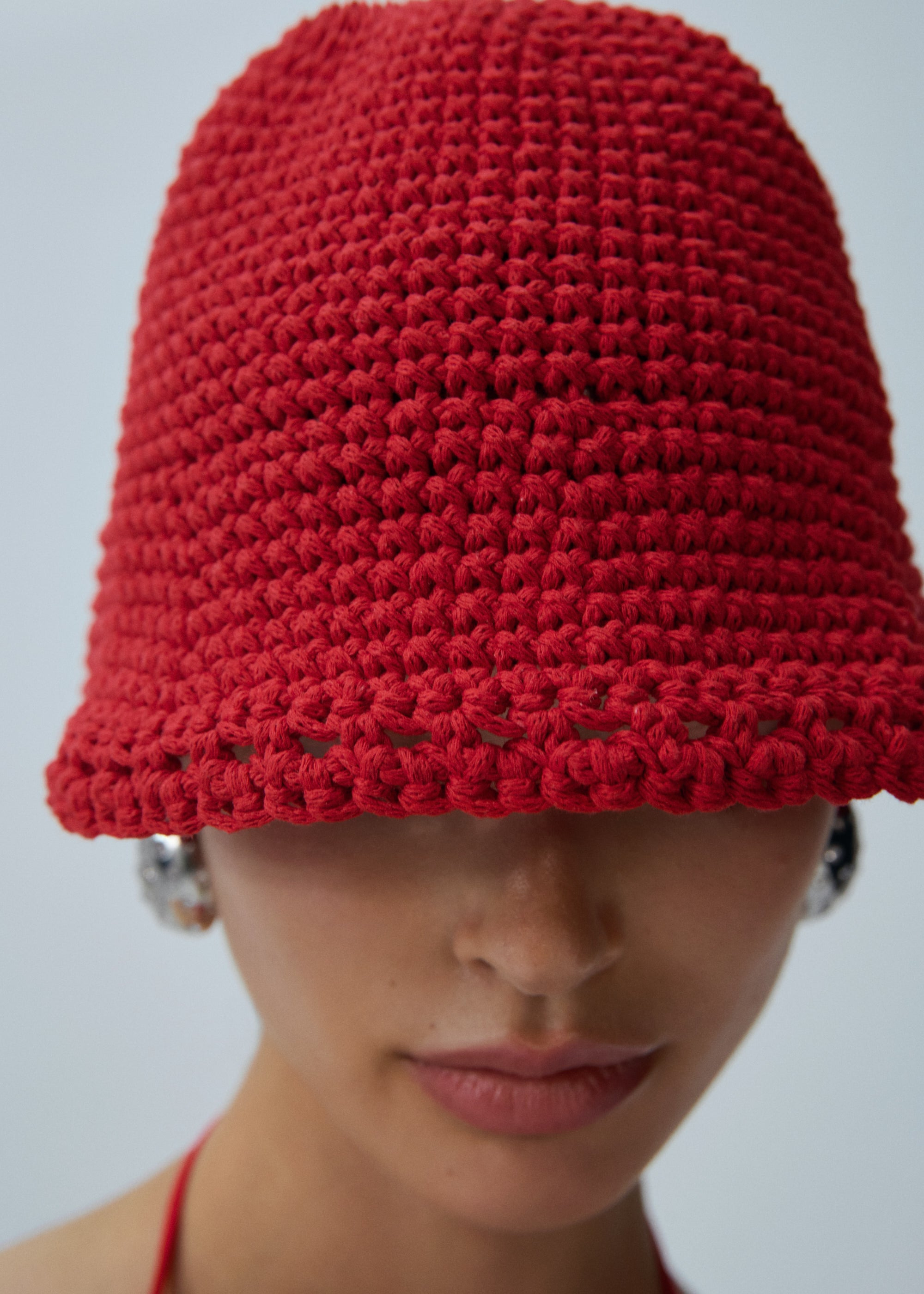 Handmade wide brim crochet bucket hat in red - 3
