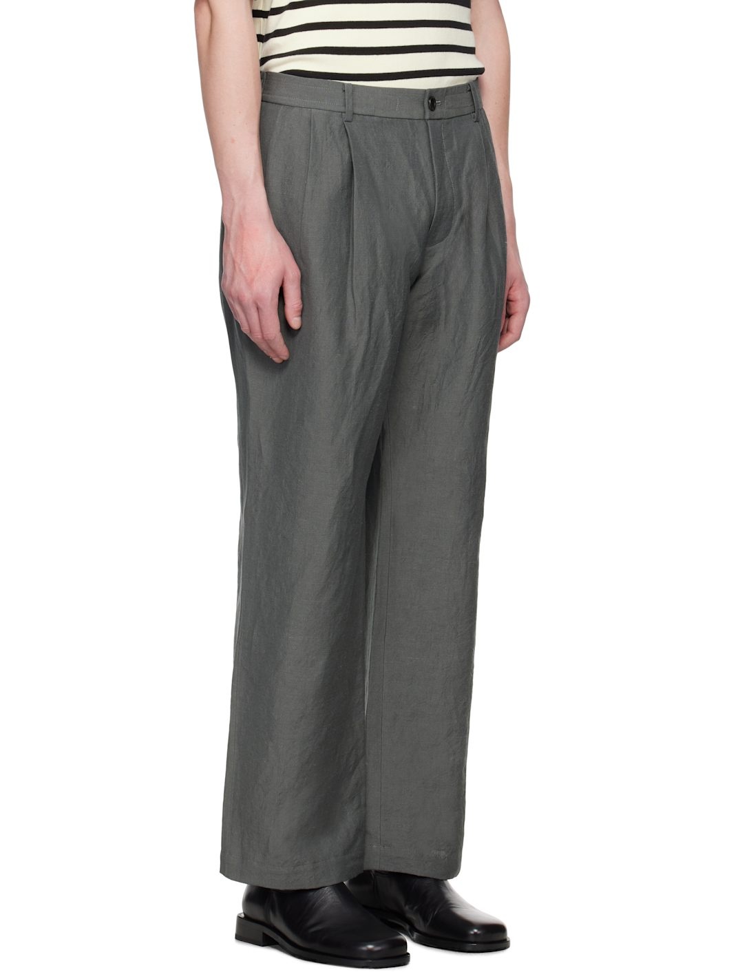 Gray Tucked Trousers - 2