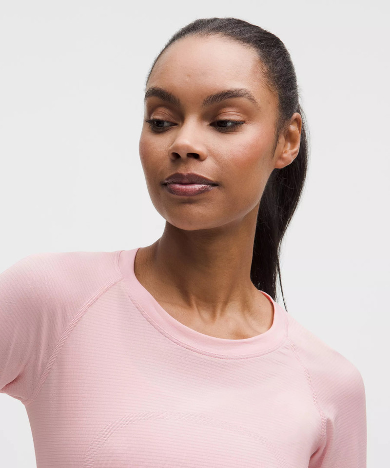 Swiftly Tech Long-Sleeve Shirt 2.0 *Hip Length 4