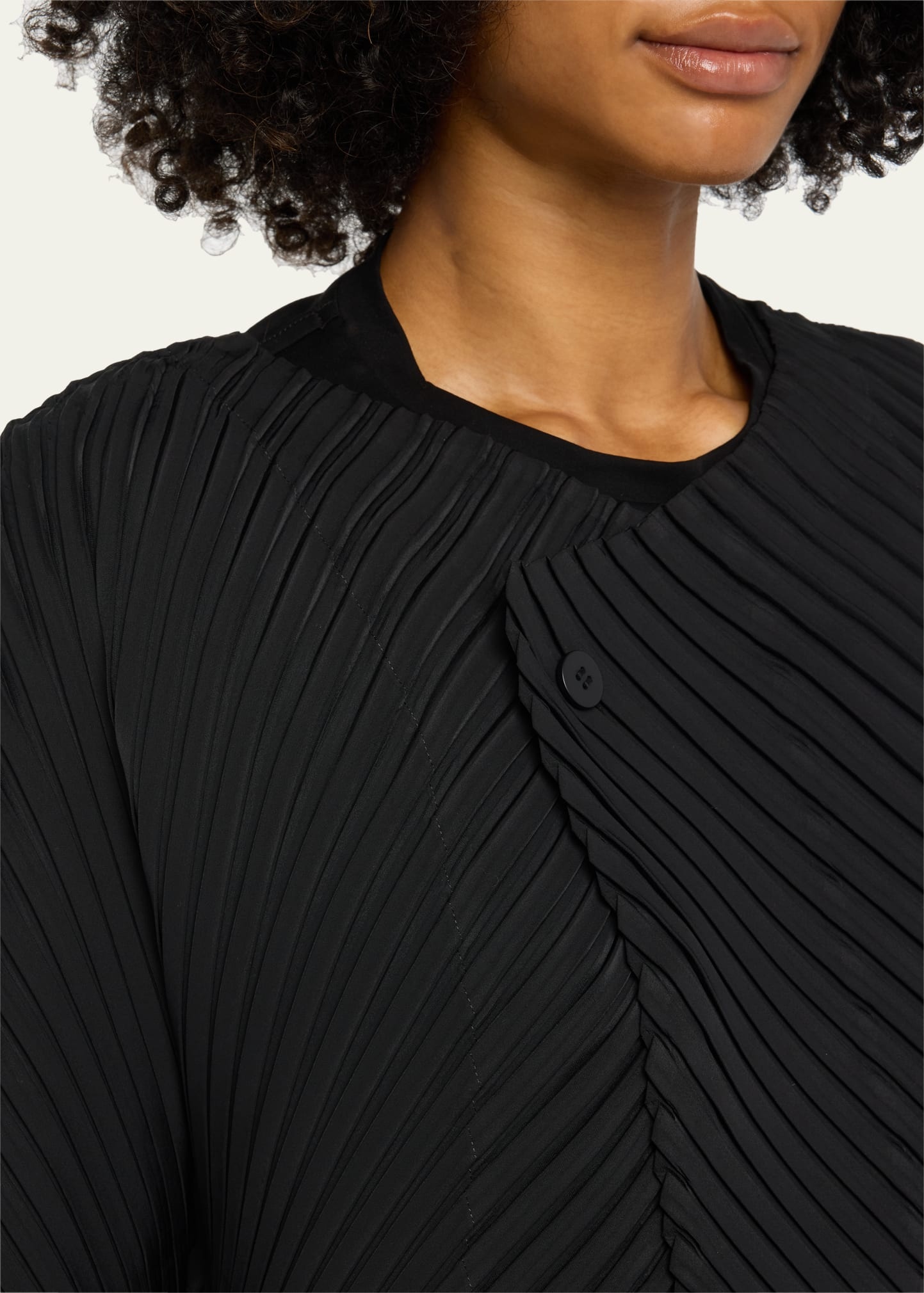 ISSEY MIYAKE Reiteration Pleated Short Jacket | bergdorfgoodman