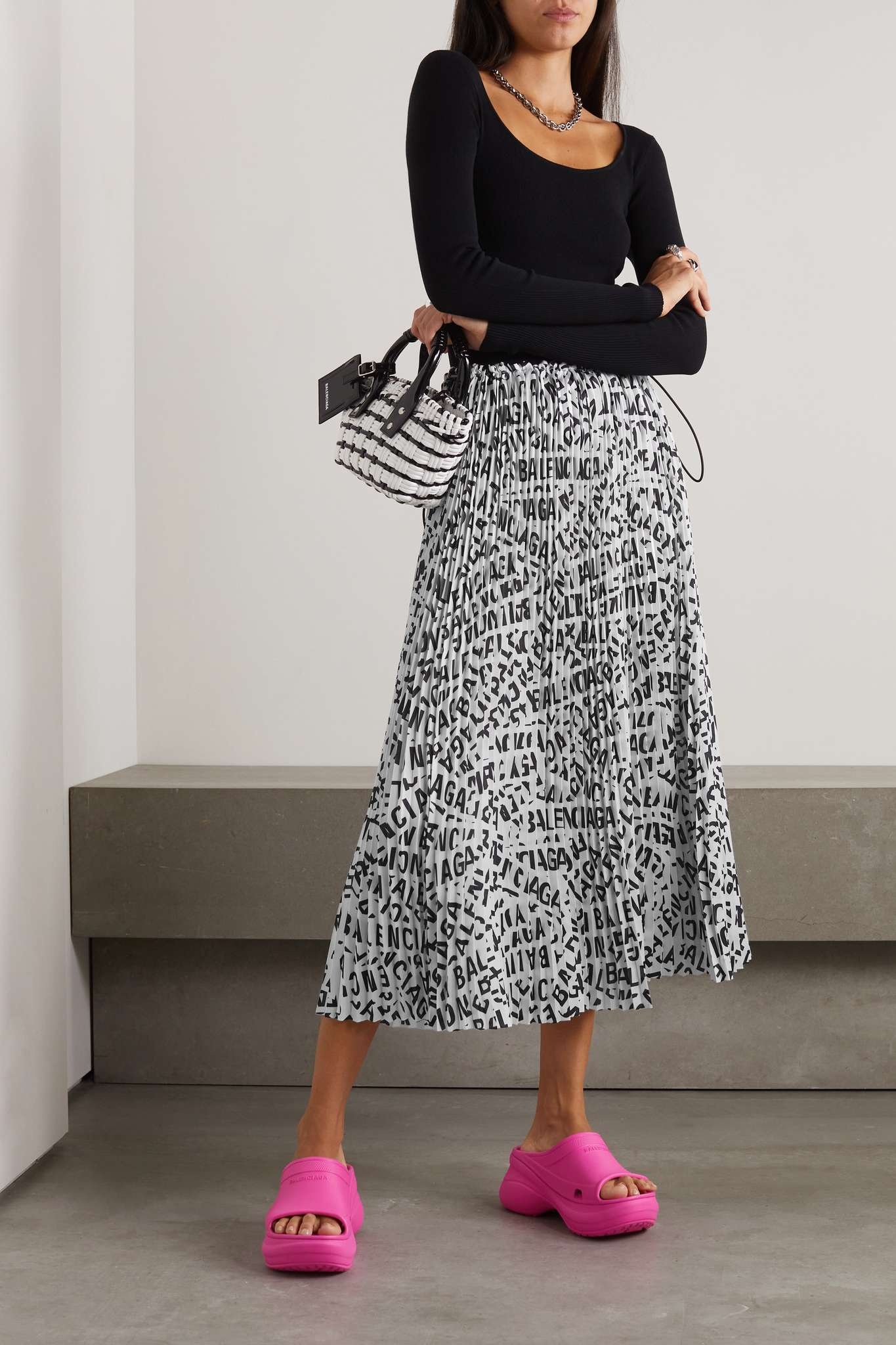 Pleated printed crepe de chine midi skirt - 2