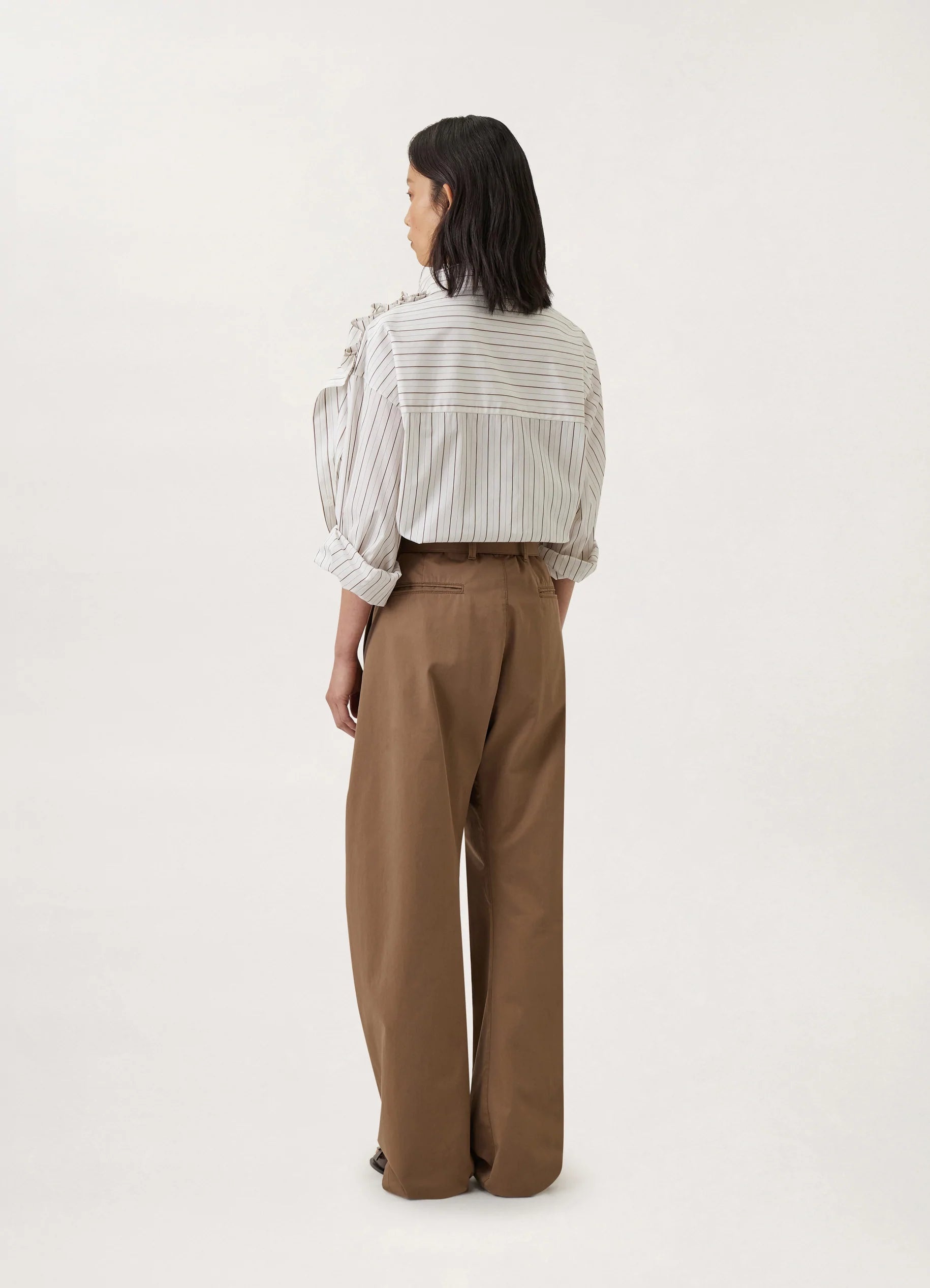 LIGHT BELTED TWISTED PANTS
COTTON TWILL - 7