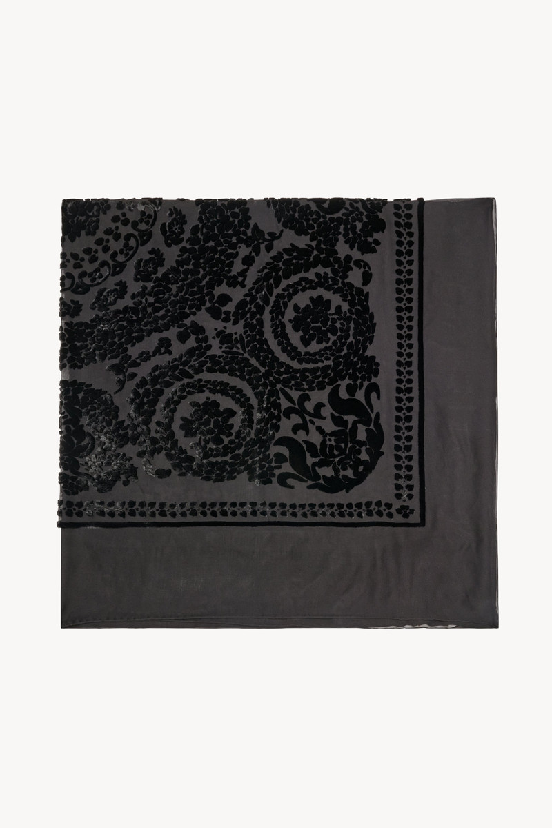 Mitaf Scarf 1