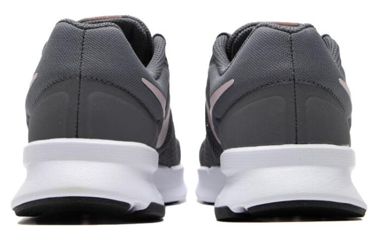 Mens Shoes Run Swift Best Nike Sneakers Under Nike (WMNS) Nike