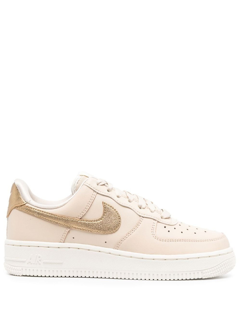 Air Force 1 WMNS "Gold" - 1