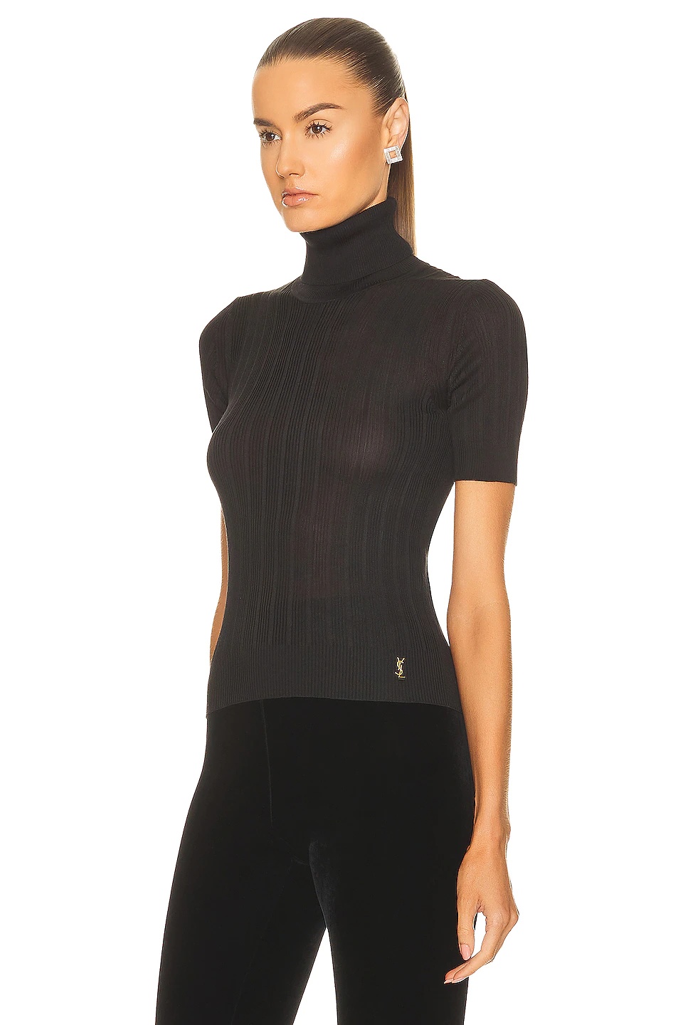 Short Sleeve Turtleneck Sweater - 3