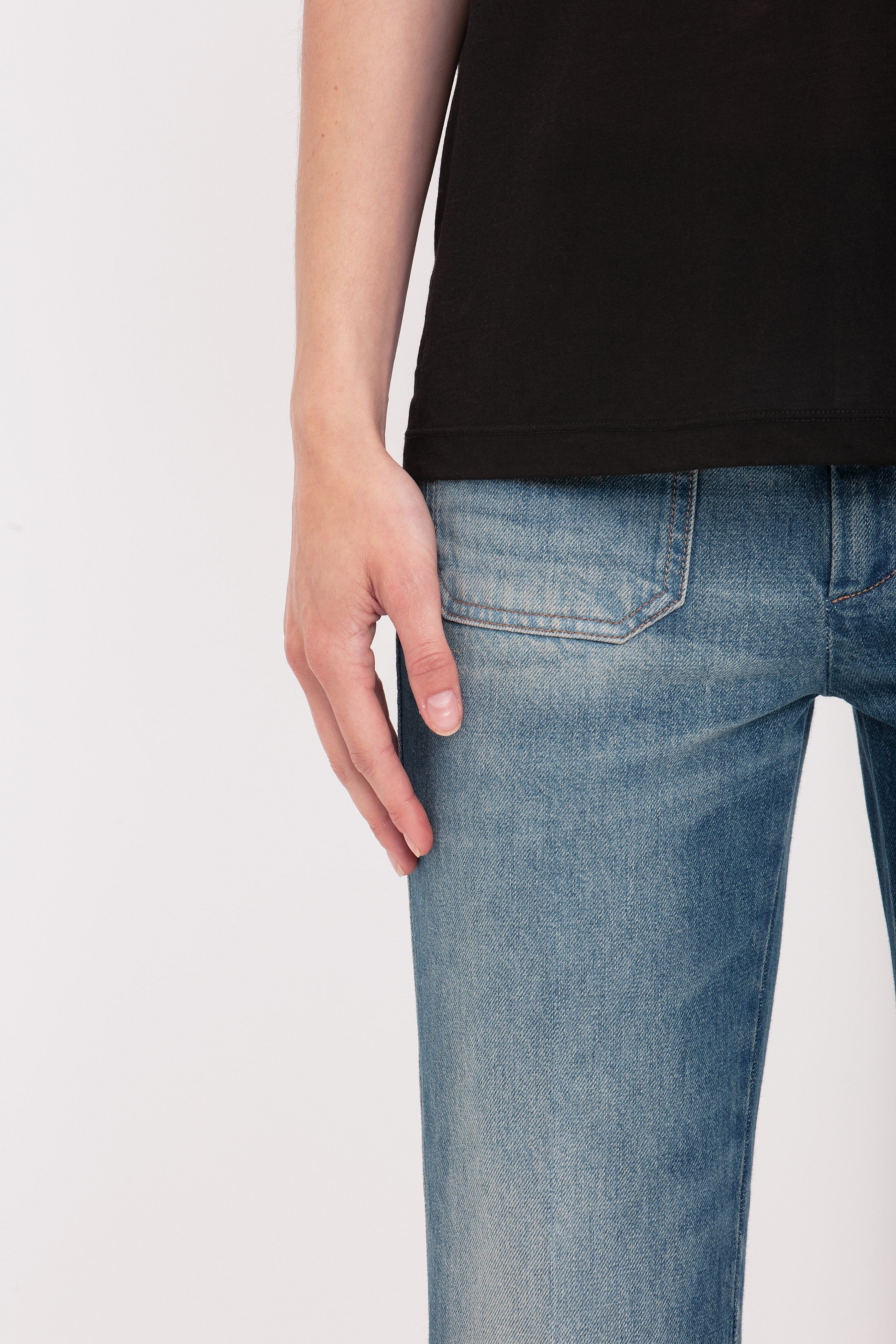 Classic Cotton Crepe T-Shirt In Black - 5