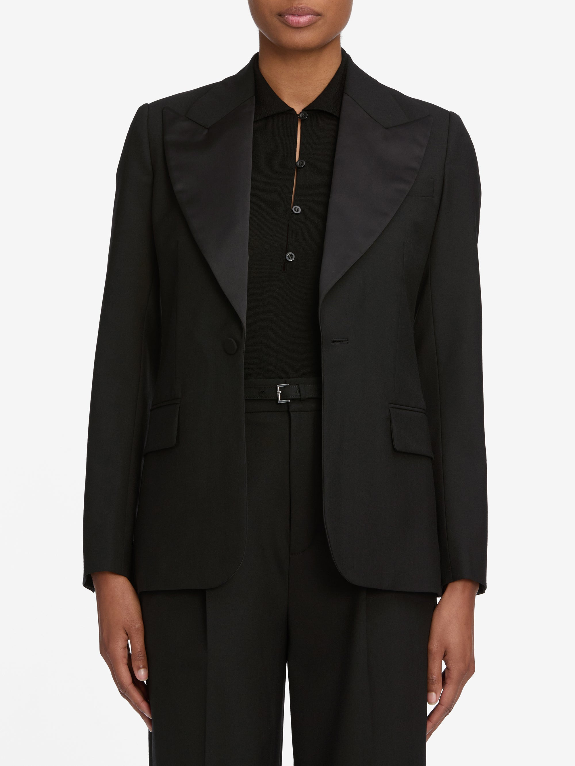 The Peak Lapel Blazer in Black - 3