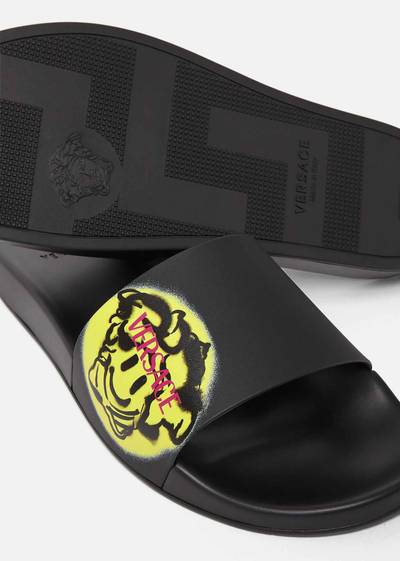 VERSACE Medusa Tag Slides outlook