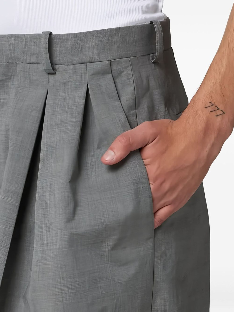 HED MAYNER pleated cuffed trousers outlook