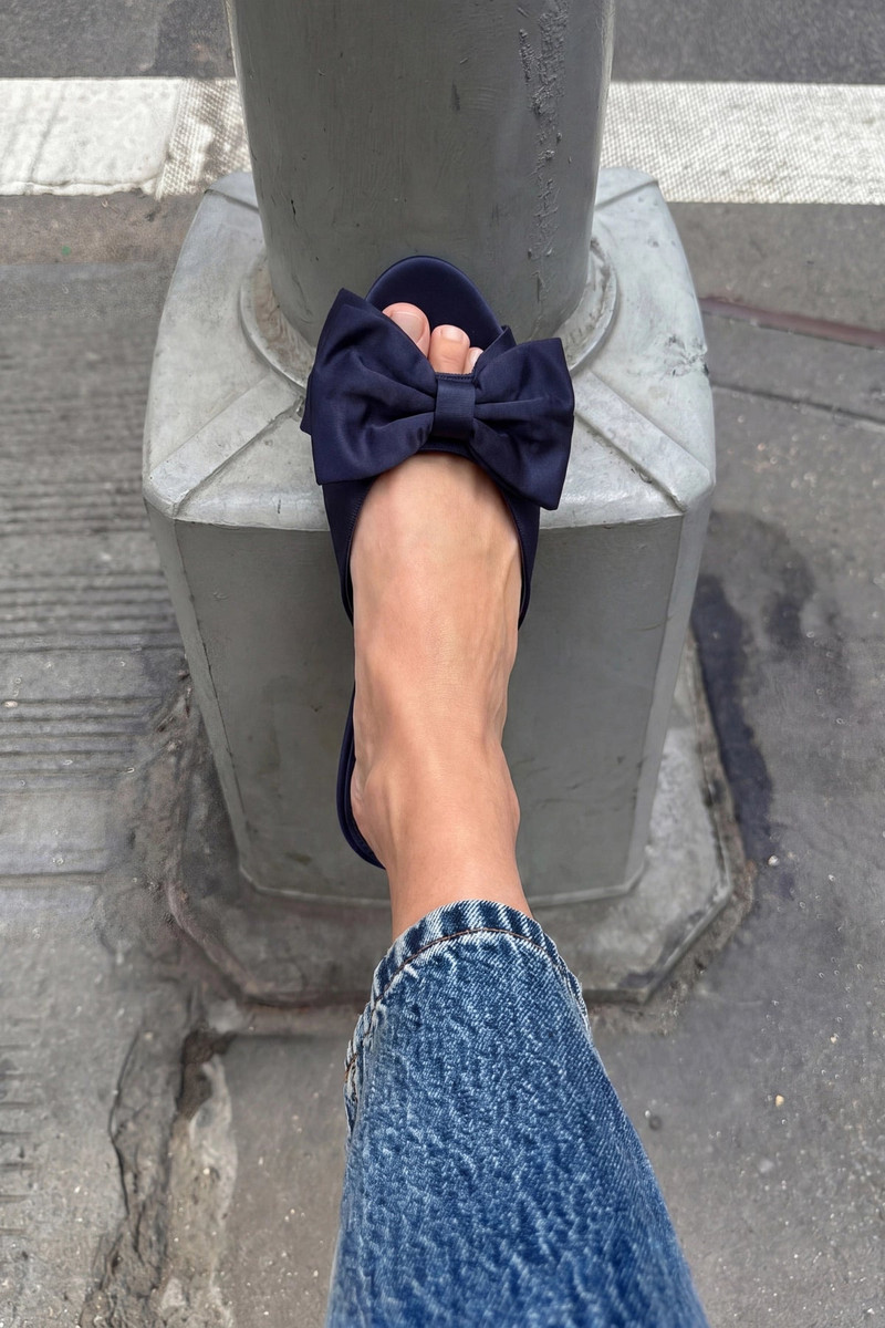 Larroudé Elle Peep Toe Mule Navy Silk outlook
