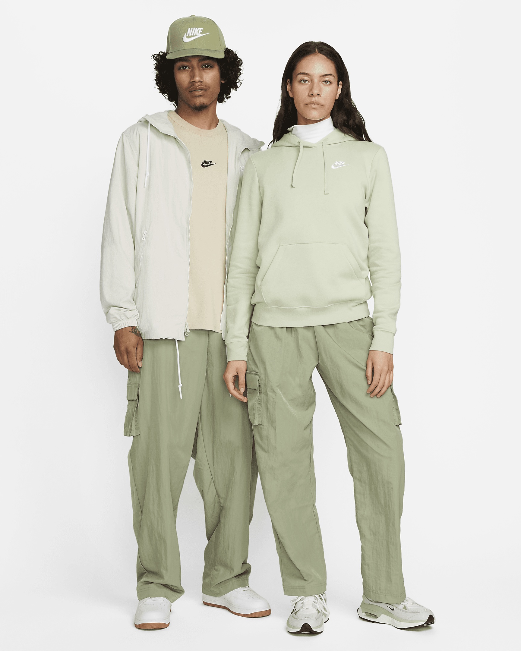 Nike Sportswear Essential Women's High-Rise Woven Cargo Pants - 6