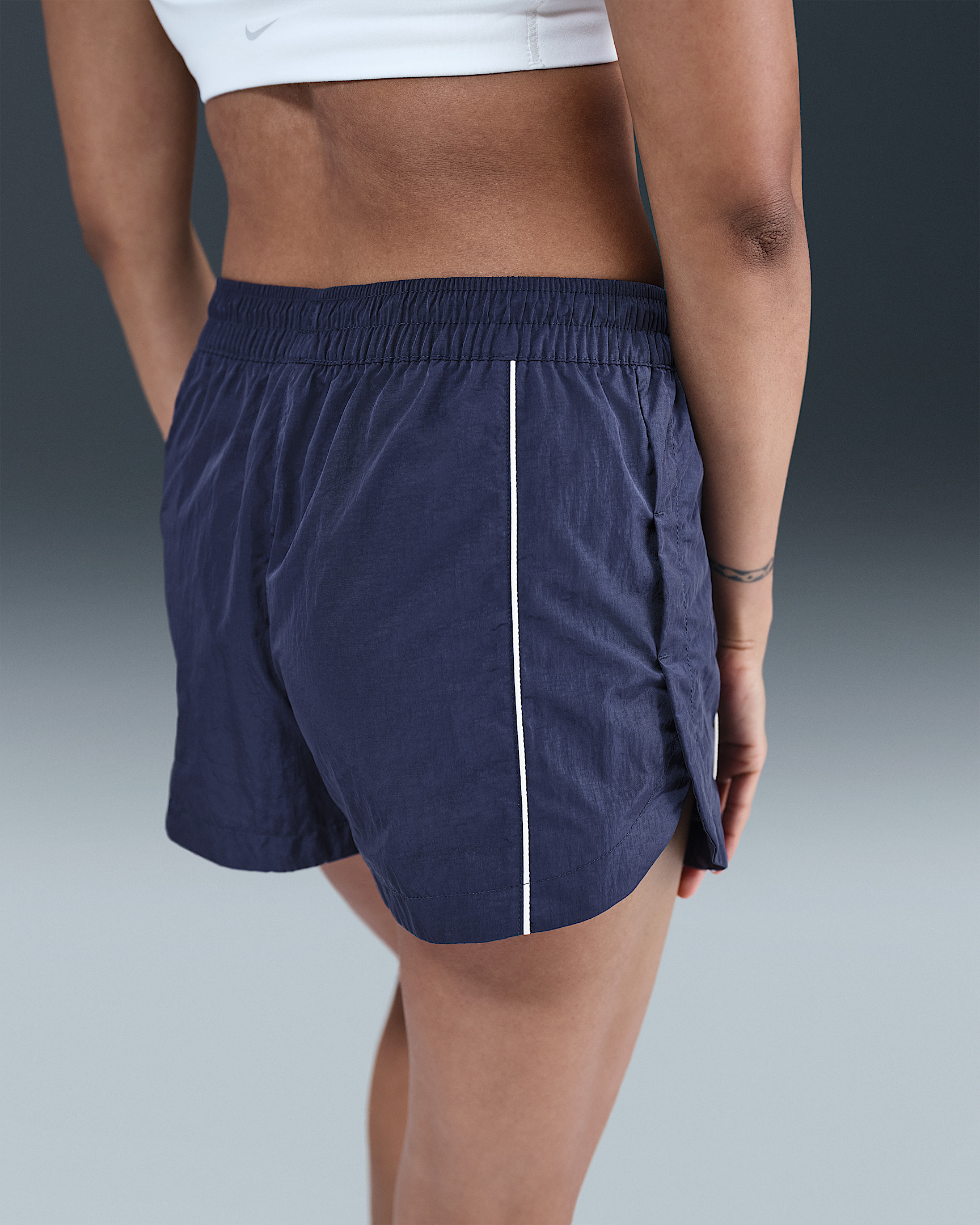 Nike Windrunner Women's Mid-Rise 2" Woven Shorts - 3