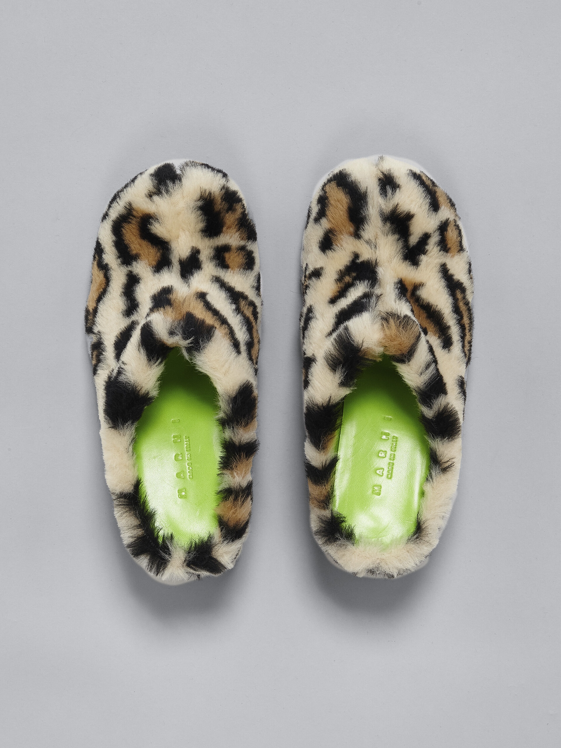 LEOPARD PRINT FAUX FUR SABOT - 4